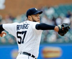 Detroit Tigers' Riley Greene sent to injured list with stress fracture in  left fibula